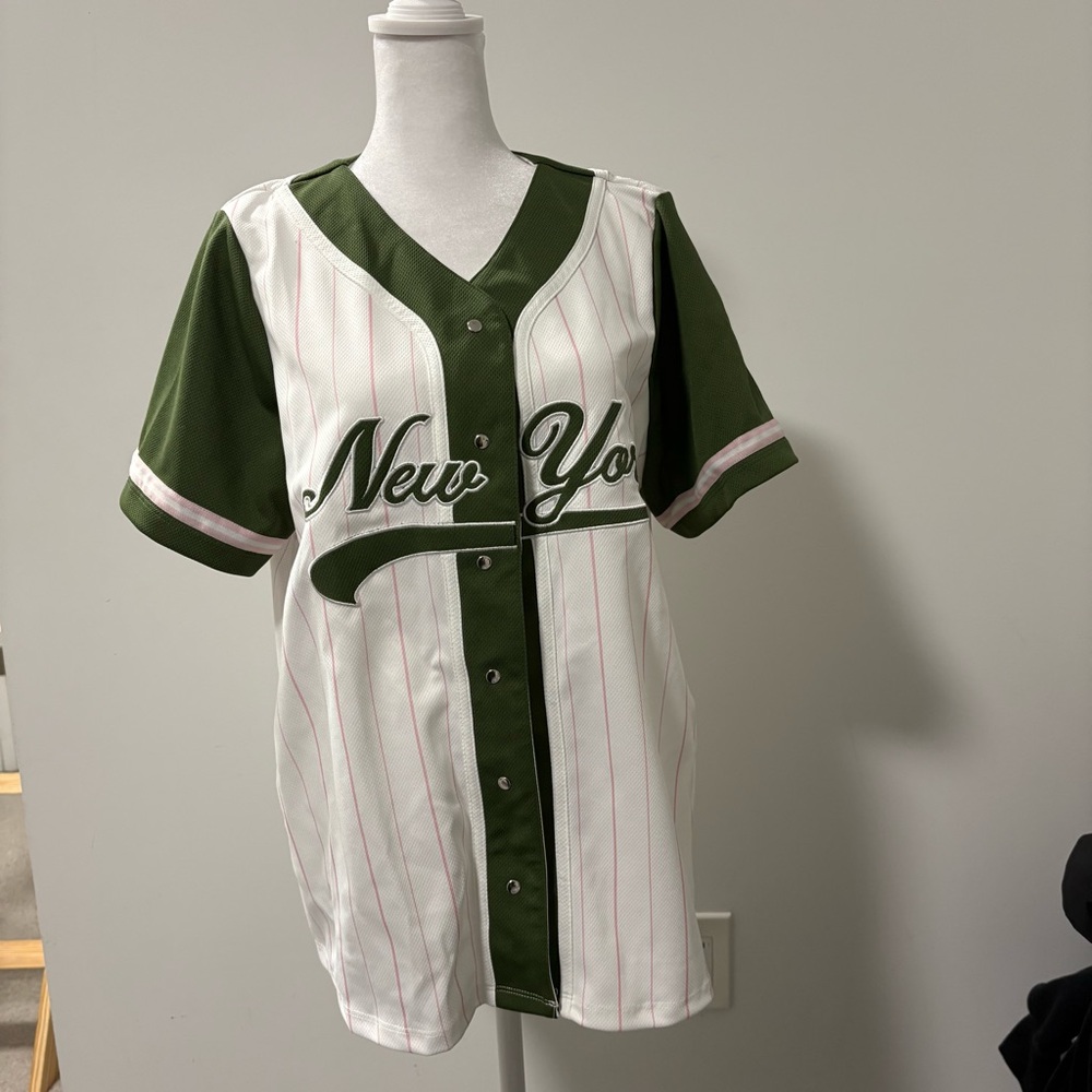 PacSun New York Baseball Jersey – La Hearts